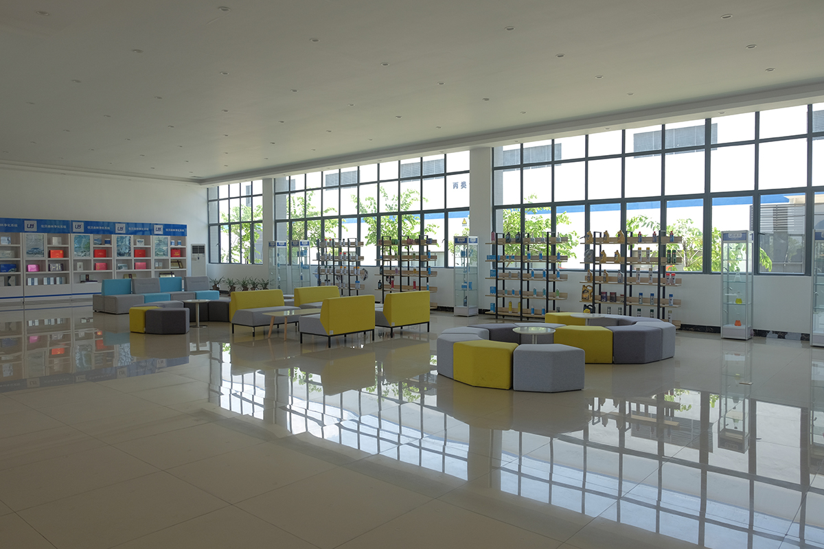 企業休息區和產品展示區